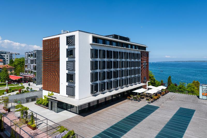 Lake Geneva Hotel - Genel