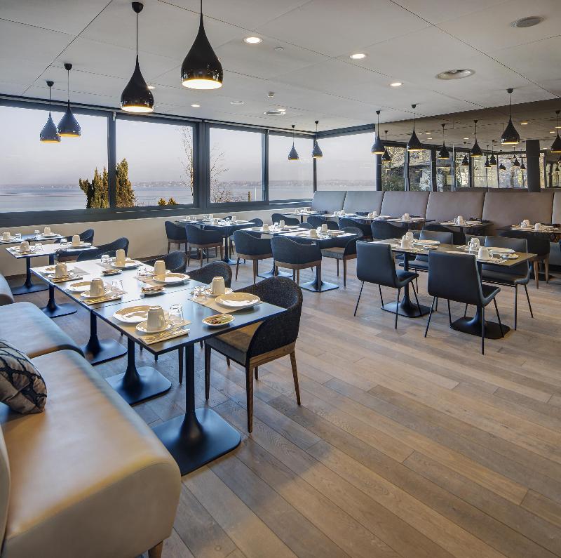 Lake Geneva Hotel - Restoran