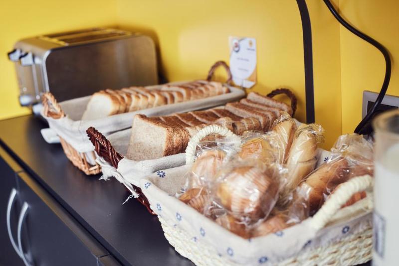 Free Hostels Barcelona - Genel