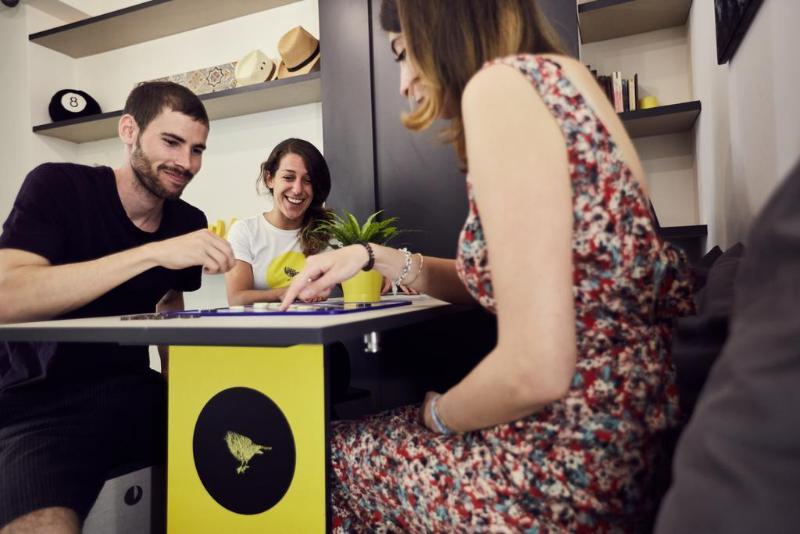 Free Hostels Barcelona - Genel