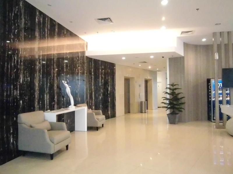 Whiz Hotel Cikini Jakarta - Lobi
