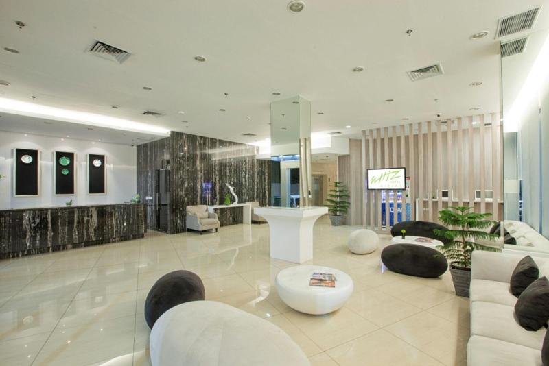 Whiz Hotel Cikini Jakarta - Lobi