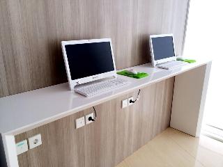 Whiz Hotel Cikini Jakarta fotoÄŸrafÄ±