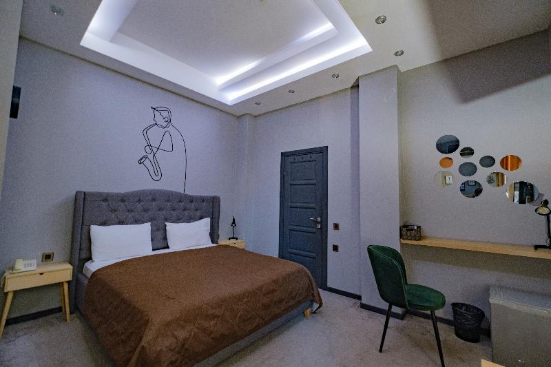 Maestro Hotel Baku - Oda