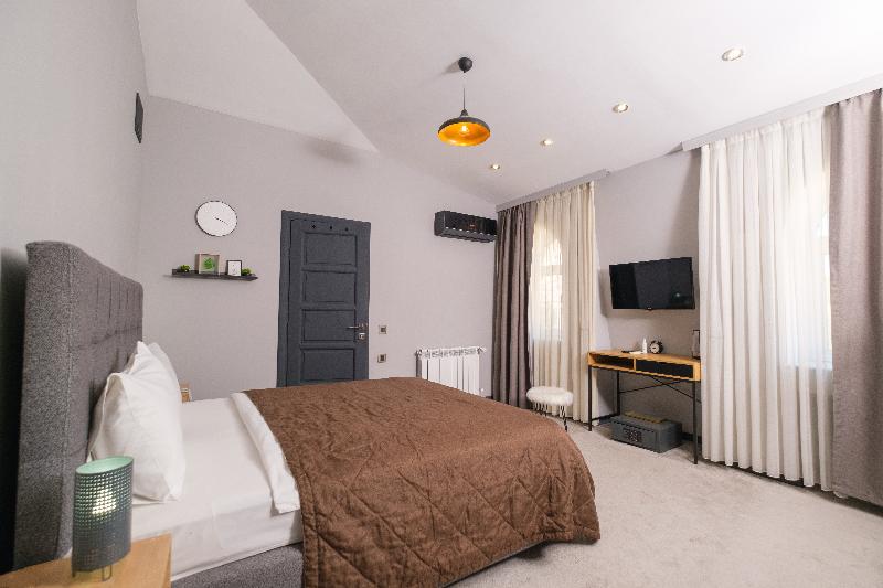 Maestro Hotel Baku - Oda