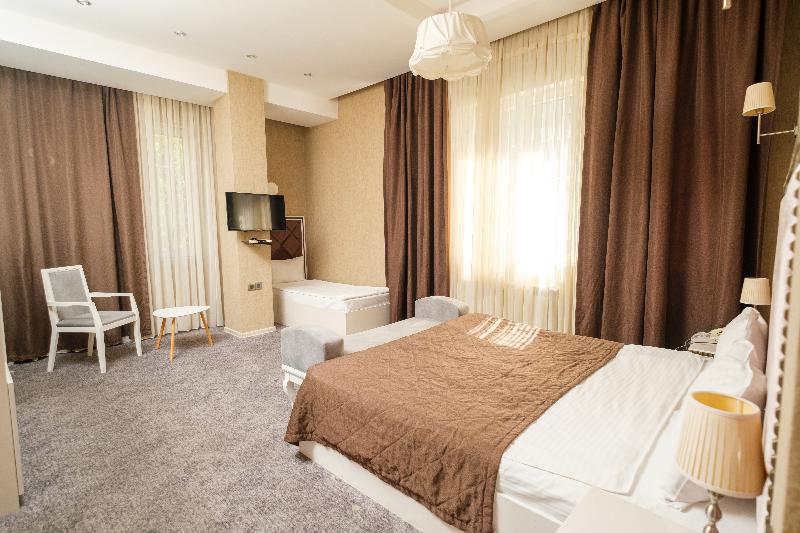 Maestro Hotel Baku - Oda