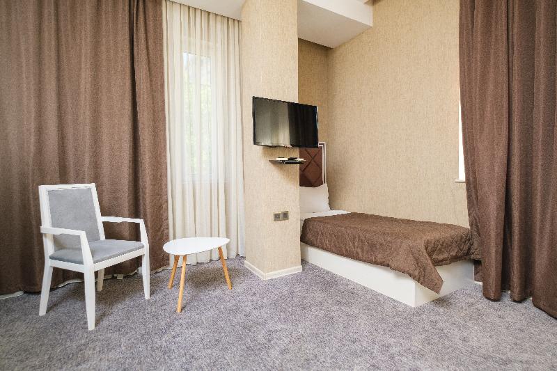 Maestro Hotel Baku - Oda