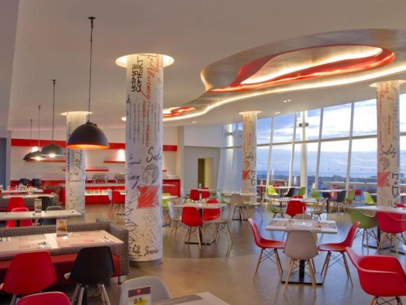Ibis Padang - Restoran