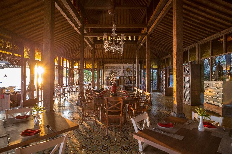 Plataran Komodo Resort & Spa - Bar