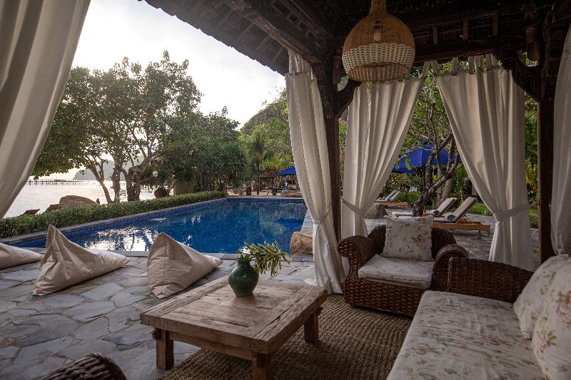 Plataran Komodo Resort & Spa - Havuz