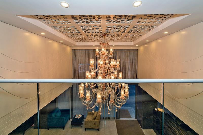 Bisetun Hotel - Lobi