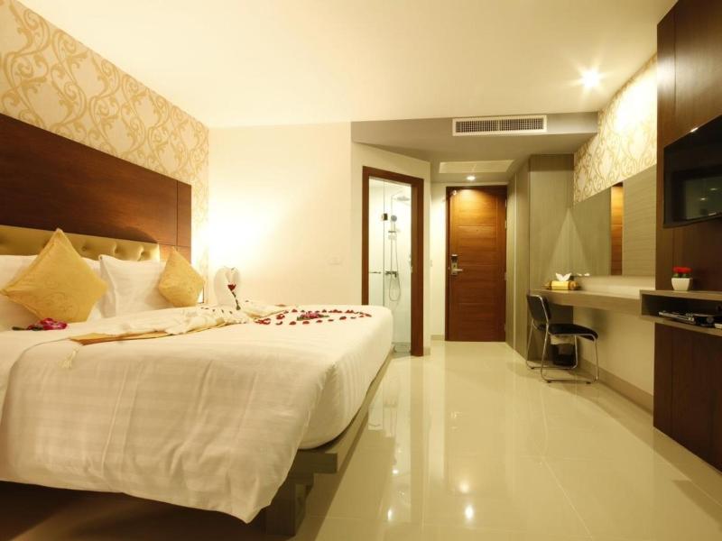 Hemingway's Silk Hotel - Oda