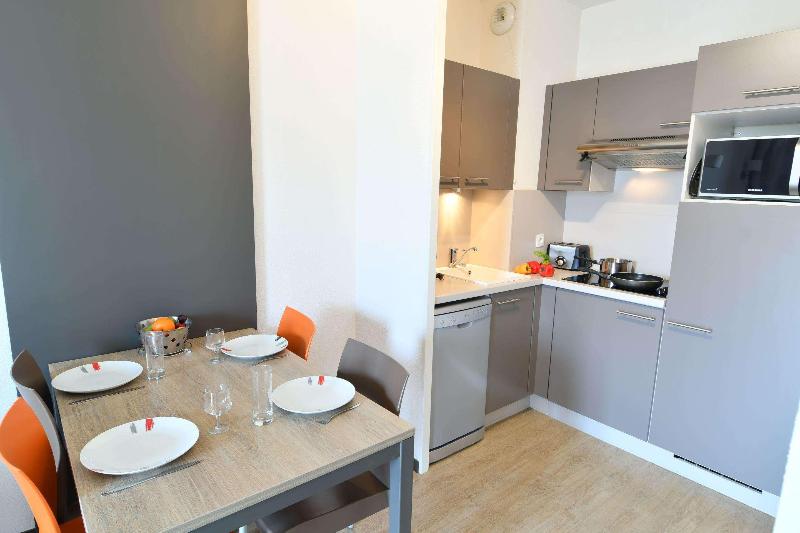 Appart-Hotel Mer & Golf City Bordeaux Bruges - Oda