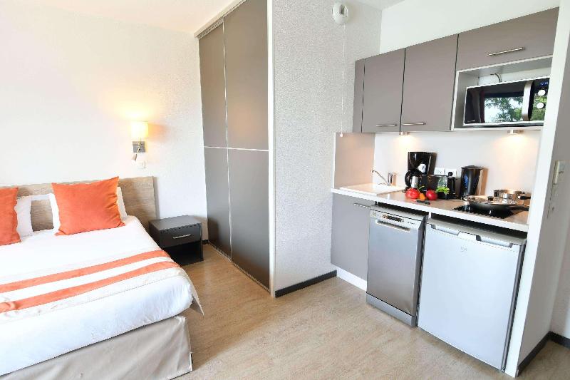 Appart-Hotel Mer & Golf City Bordeaux Bruges - Oda