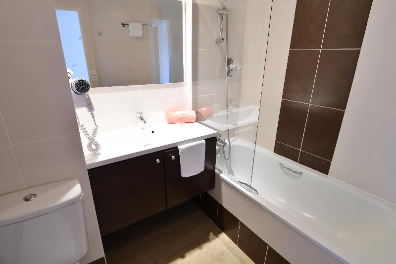 Appart-Hotel Mer & Golf City Bordeaux Bruges - Oda