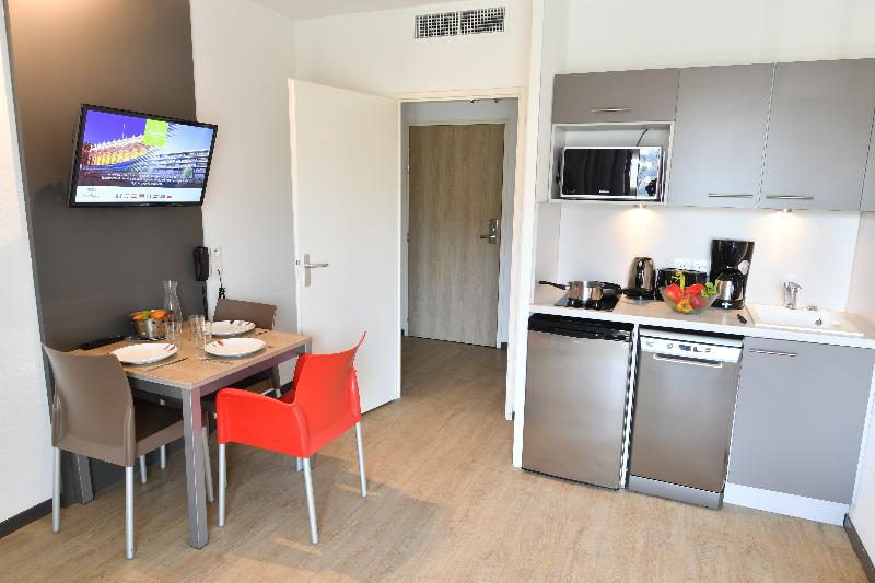 Appart-Hotel Mer & Golf City Bordeaux Bruges - Oda