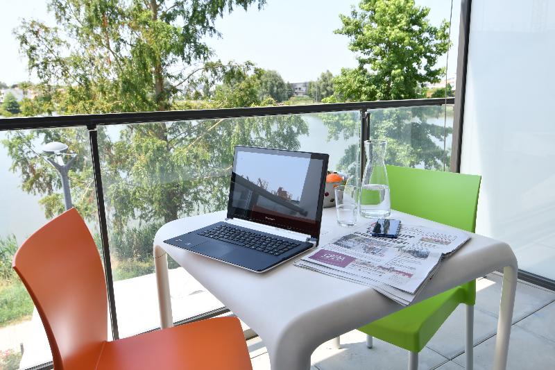 Appart-Hotel Mer & Golf City Bordeaux Bruges - Oda