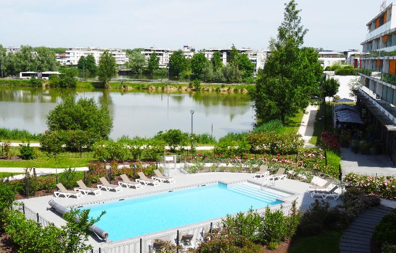 Appart-Hotel Mer & Golf City Bordeaux Bruges - Havuz