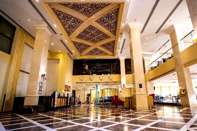 DoubleTree by Hilton Dhahran - Lobi