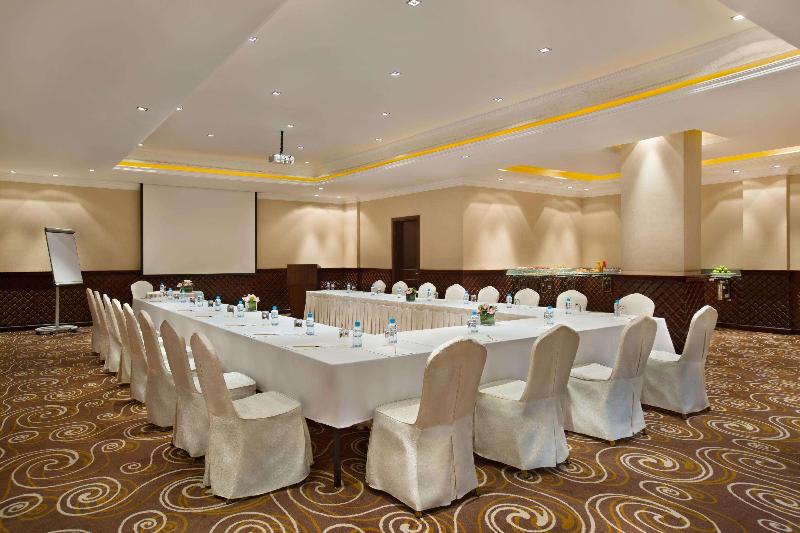 DoubleTree by Hilton Dhahran - Toplantı