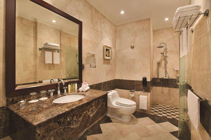 DoubleTree by Hilton Dhahran - Oda