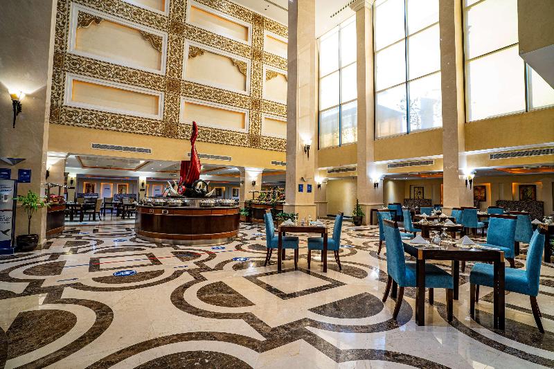 DoubleTree by Hilton Dhahran - Restoran