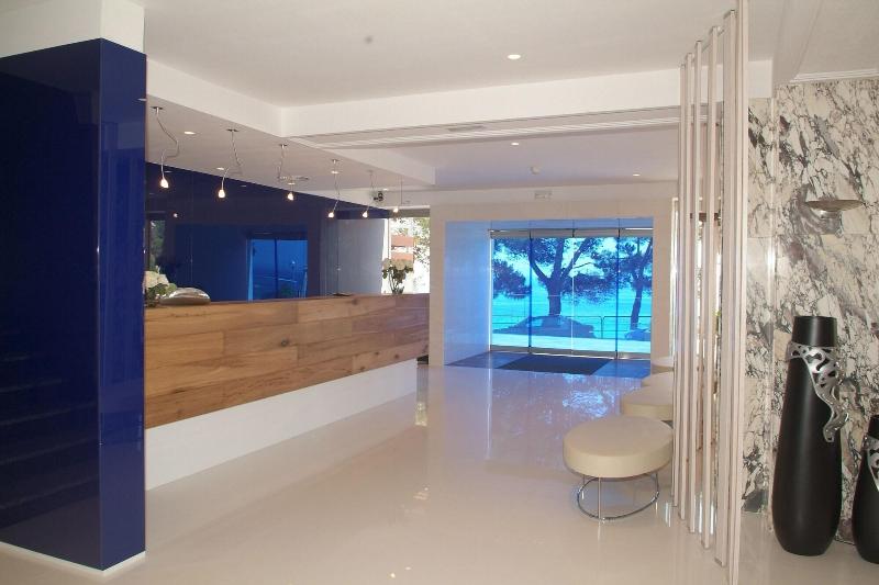 Canyelles Marina 3000 - Lobi