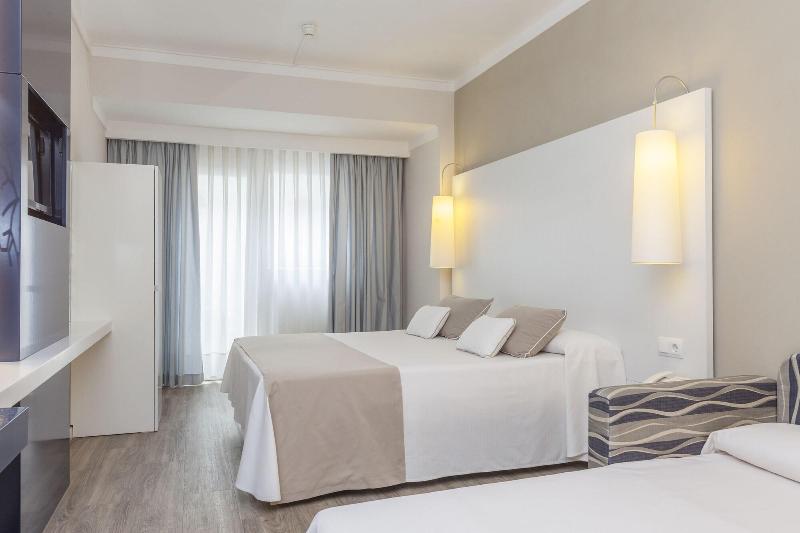 Canyelles Marina 3000 - Oda