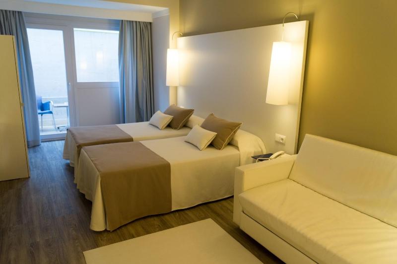 Canyelles Marina 3000 - Oda