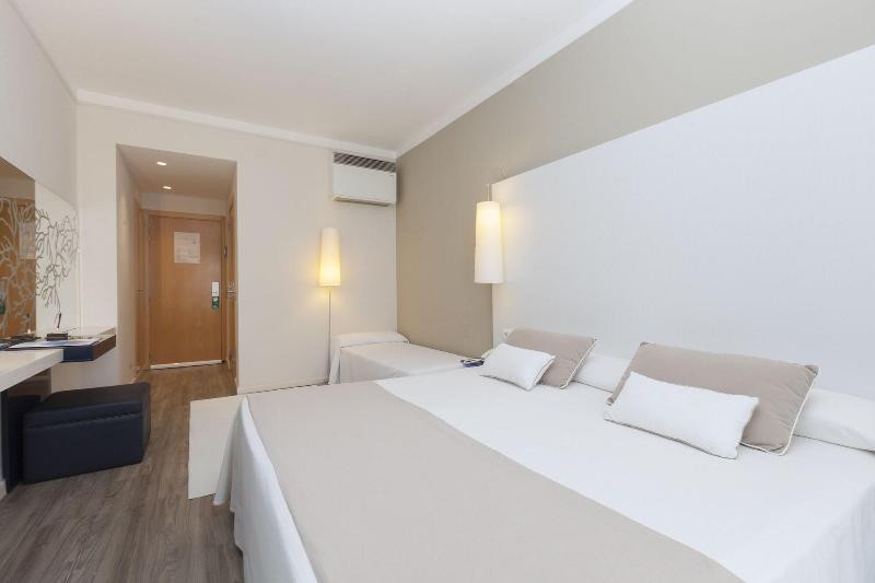 Canyelles Marina 3000 - Oda