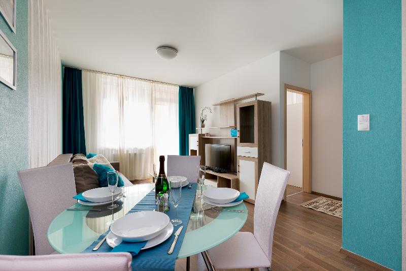Sun Resort Apartments - Oda