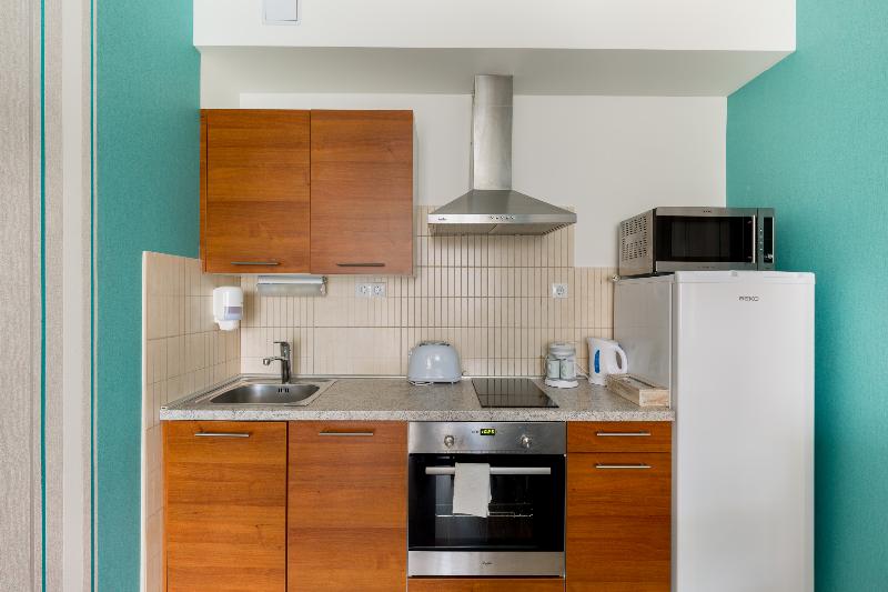 Sun Resort Apartments - Oda