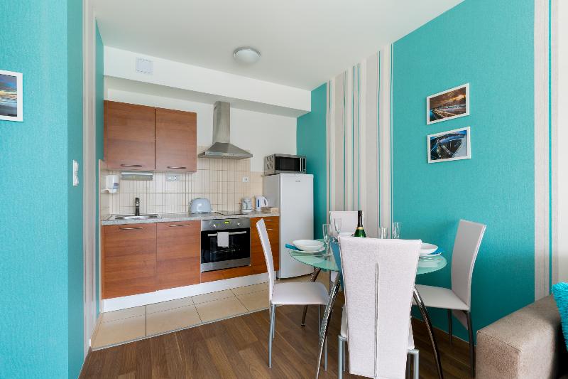 Sun Resort Apartments - Oda