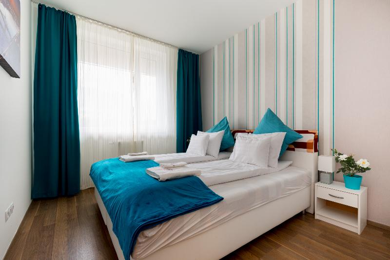 Sun Resort Apartments - Oda