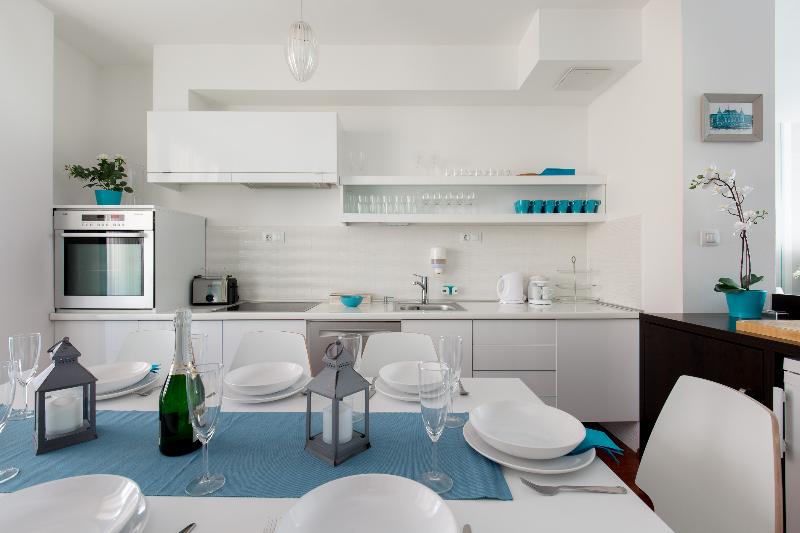 Sun Resort Apartments - Oda