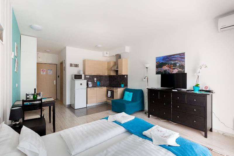 Sun Resort Apartments - Oda