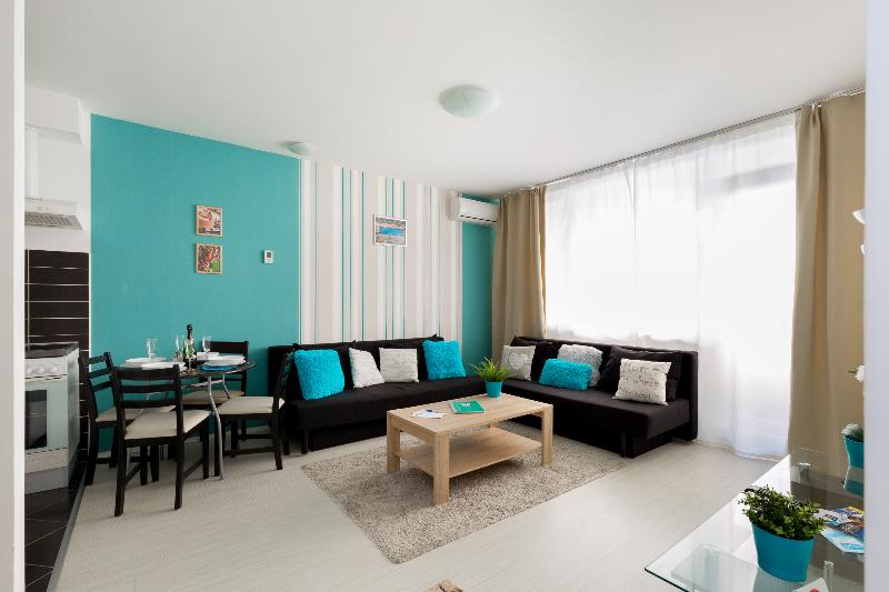 Sun Resort Apartments - Oda