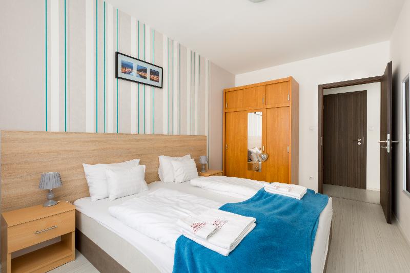 Sun Resort Apartments - Oda