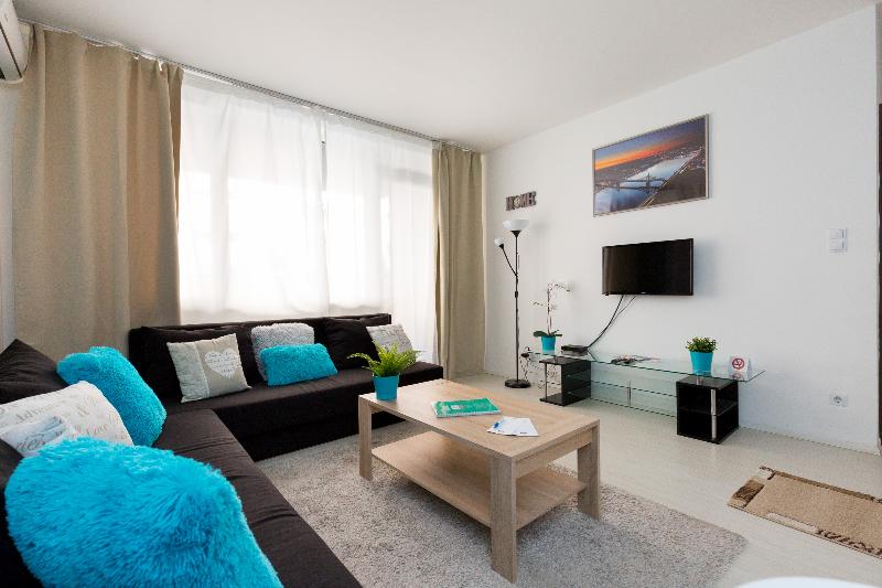 Sun Resort Apartments - Oda
