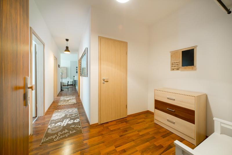 Sun Resort Apartments - Oda
