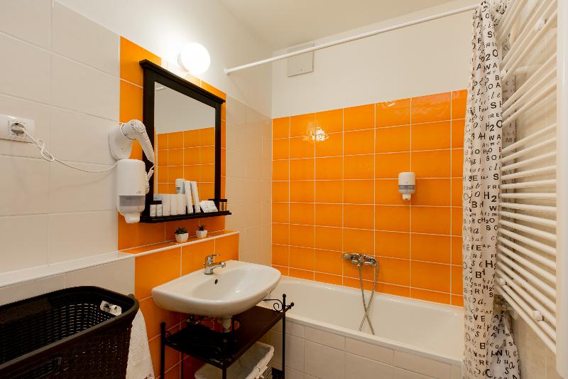 Sun Resort Apartments - Oda