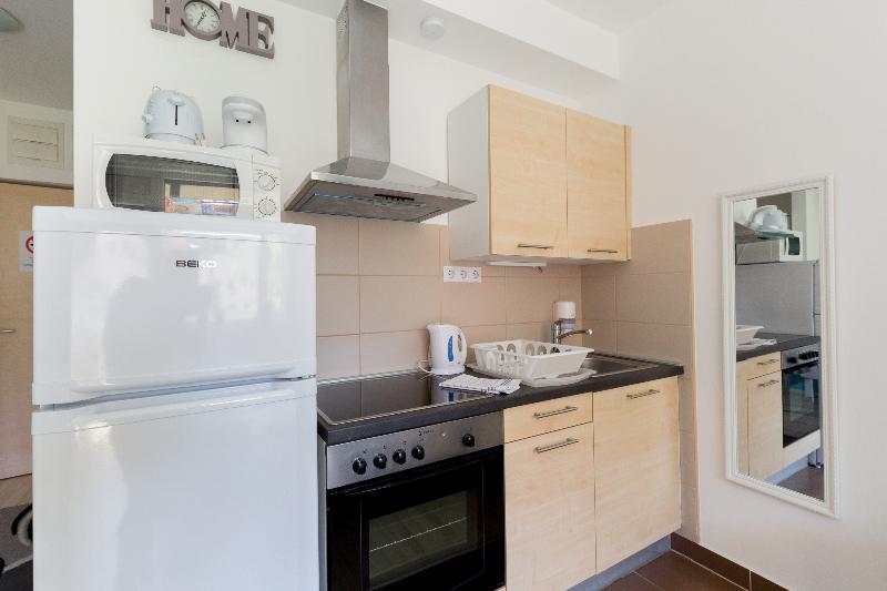 Sun Resort Apartments - Oda