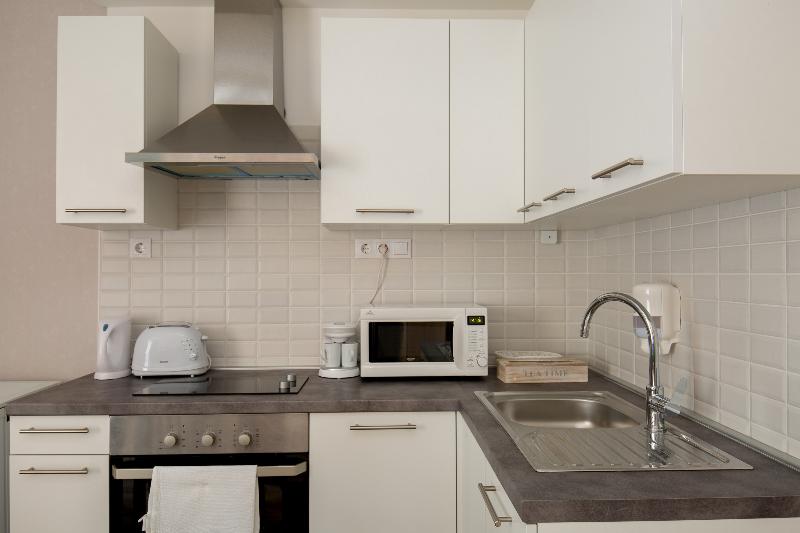 Sun Resort Apartments - Oda