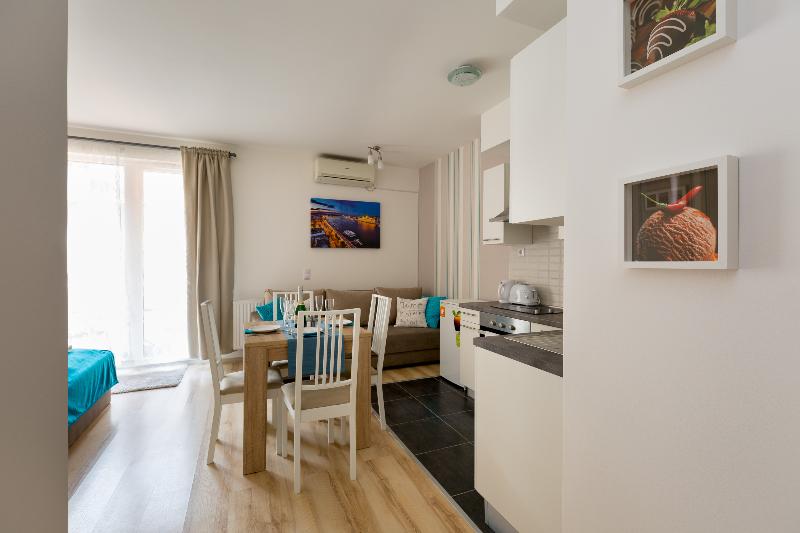 Sun Resort Apartments - Oda