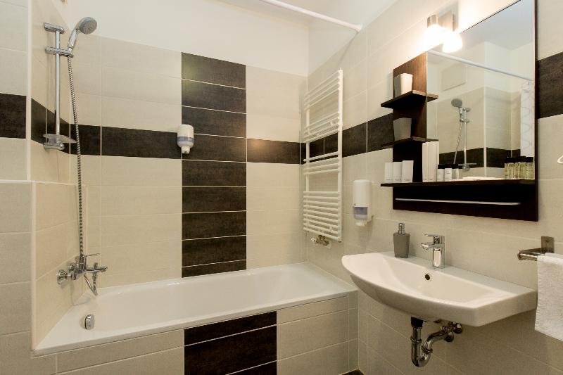Sun Resort Apartments - Oda