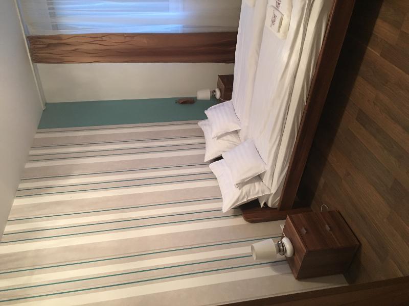 Sun Resort Apartments - Oda