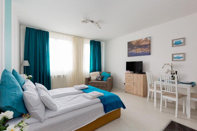 Sun Resort Apartments - Oda
