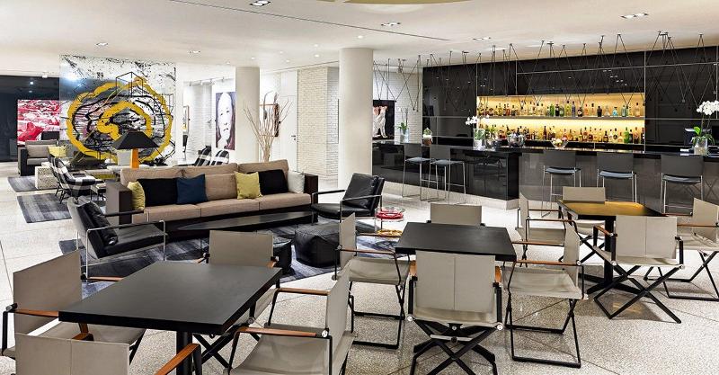 H10 Art Gallery - Bar