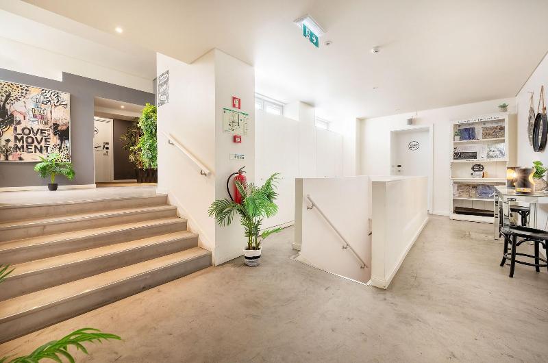 The Art Inn Lisbon - Lobi