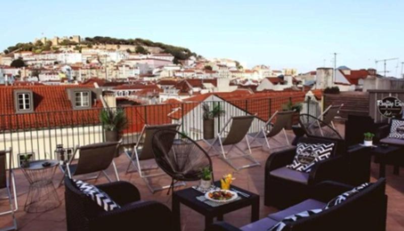 The Art Inn Lisbon - Teras